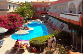 Apartamentos Axos