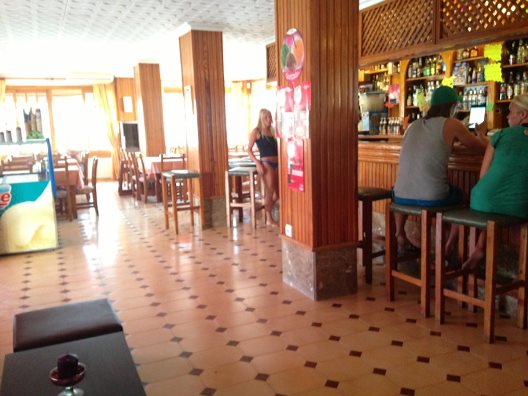 Apartamentos Bahia De San Antonio