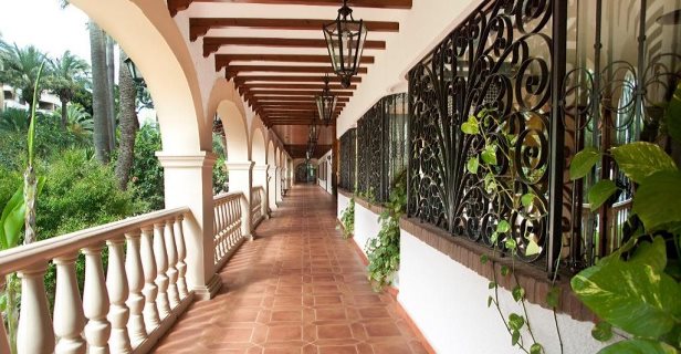 Apartamentos Bajondillo