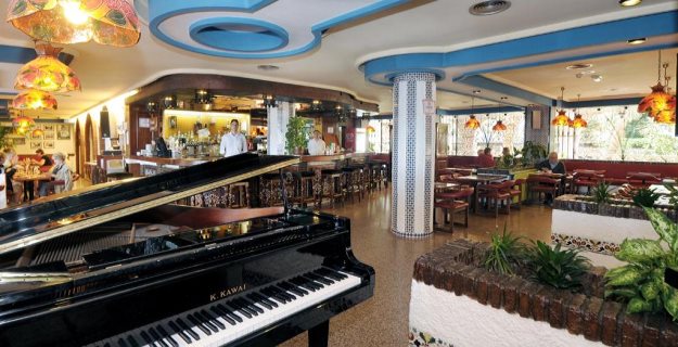 Apartamentos Bajondillo