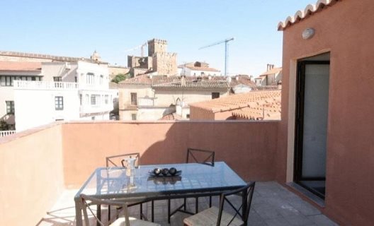 Apartamentos Baluart Cáceres