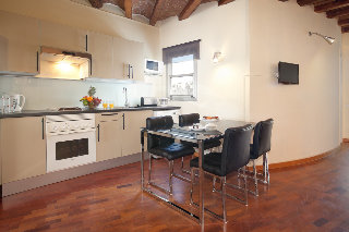 Apartamentos Barcelona Gracia Terraced