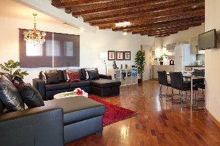 Apartamentos Barcelona Gracia Terraced