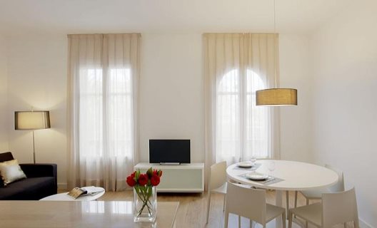 Apartamentos Barcelona Viladomat