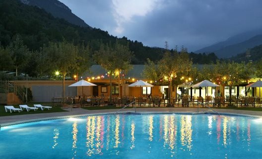 Apartamentos Bassegoda Park