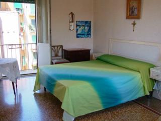 Apartamentos B&b Chain Gallienus