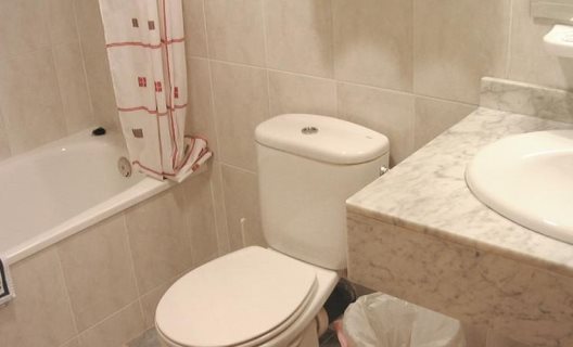 Apartamentos Bcn Accommodation