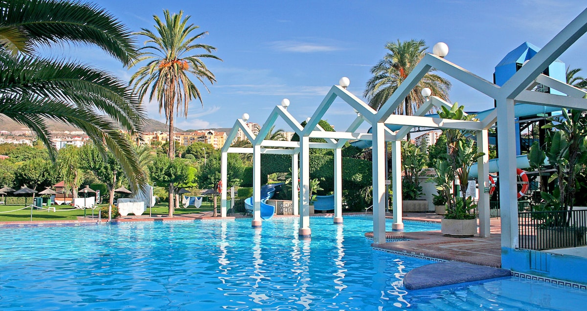 Apartamentos Benal Beach