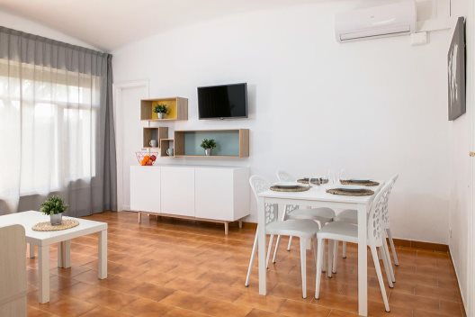 Apartamentos Benelux