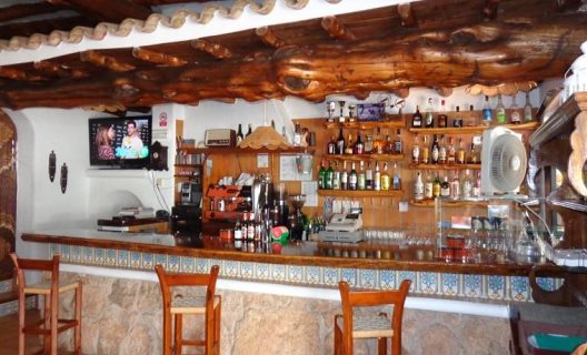 Apartamentos Benet Los Pinares