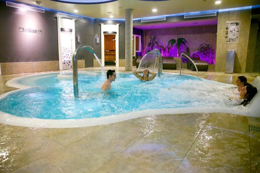 Apartamentos Berga Resort - The Mountain & Wellness Center Spa