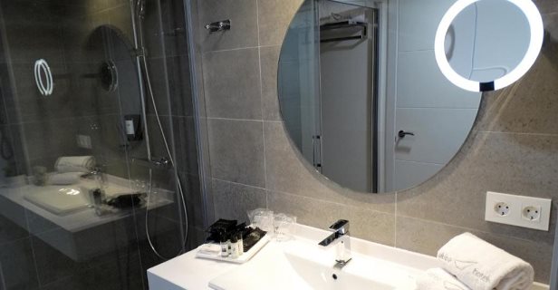 Apartamentos Bilbao City Center By Abba Suites