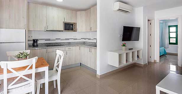 Apartamentos Billy's Puerto De Mogán By Livvo