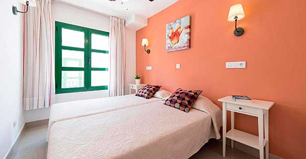 Apartamentos Billy's Puerto De Mogán By Livvo