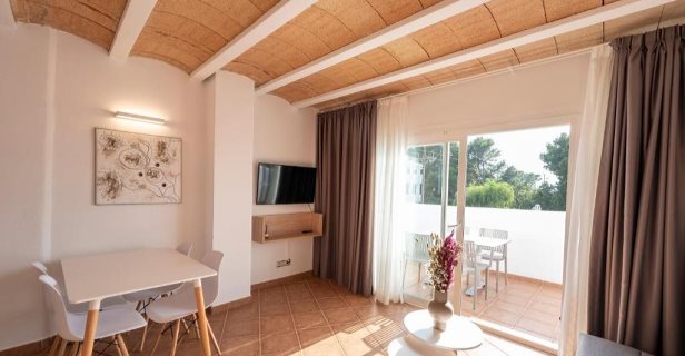 Apartamentos Blancosol