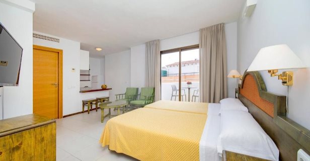 Apartamentos Bon Lloc
