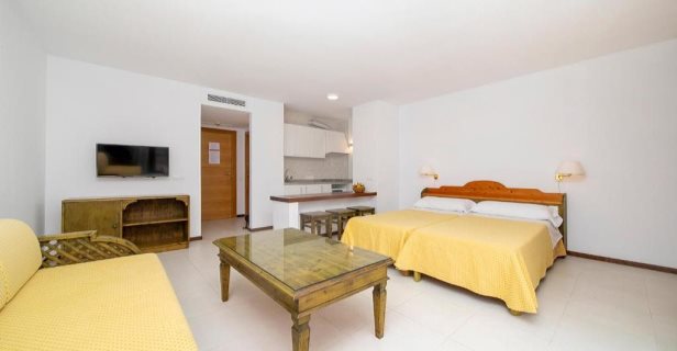 Apartamentos Bon Lloc