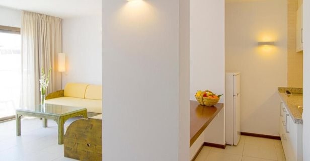 Apartamentos Bon Lloc