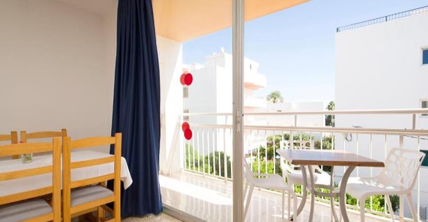 Apartamentos Bon Sol
