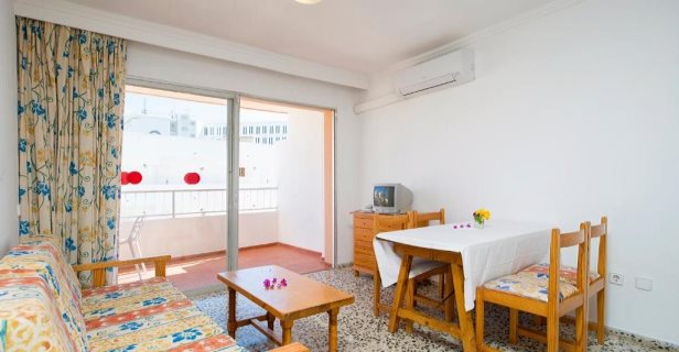 Apartamentos Bon Sol