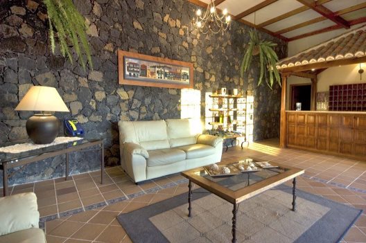 Apartamentos Breñas Garden