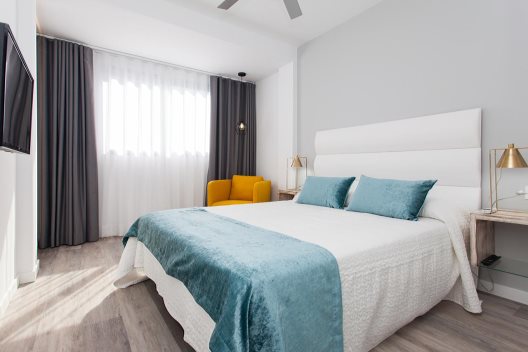 Apartamentos Bristol Sunset Beach
