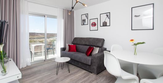 Apartamentos Bristol Sunset Beach