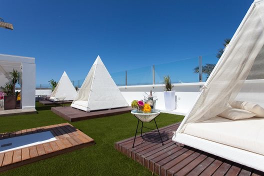 Apartamentos Bristol Sunset Beach