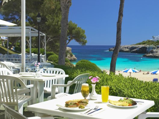 Apartamentos Cala Azul Garden