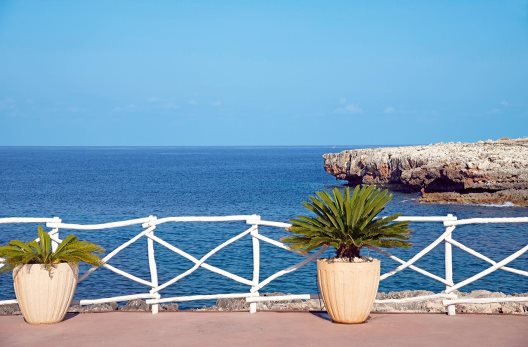 Apartamentos Cala Blanca
