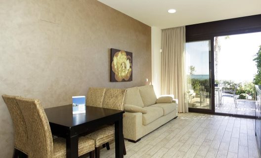 Apartamentos Cala Cristal Beach Club