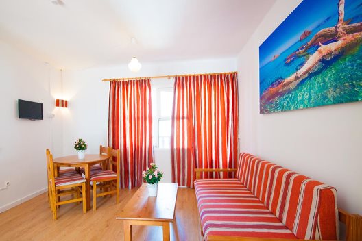 Apartamentos Cala D'or Park