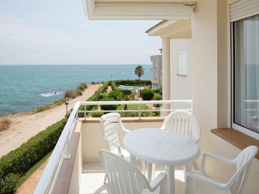 Apartamentos Cala Montero