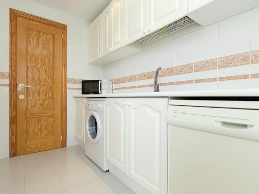 Apartamentos Cala Montero