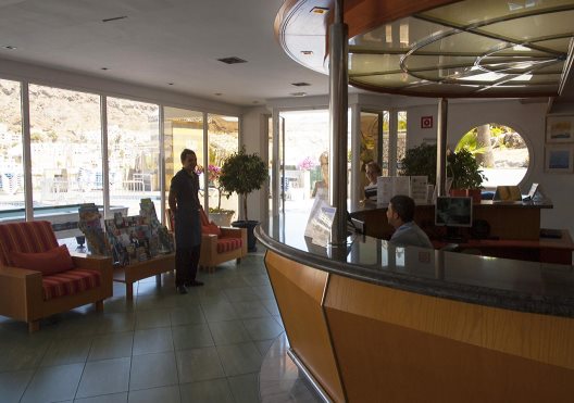 Apartamentos Cala Nova