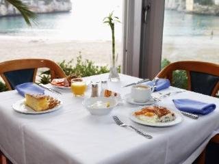 Apartamentos Cala Santanyi