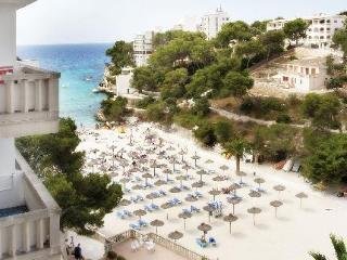 Apartamentos Cala Santanyi