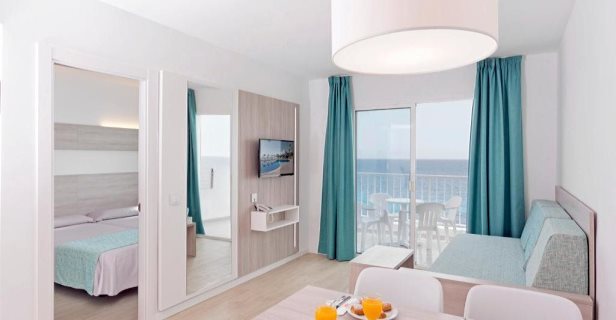 Apartamentos Calas Park