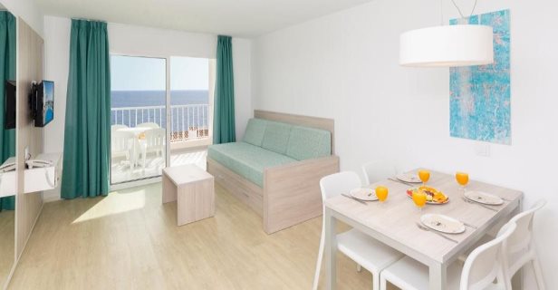 Apartamentos Calas Park
