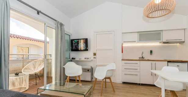 Apartamentos Cales De Ponent