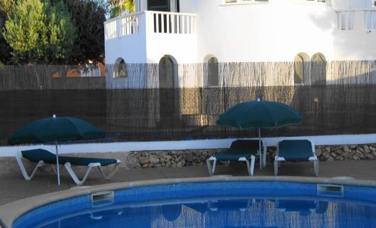 Apartamentos California I & II