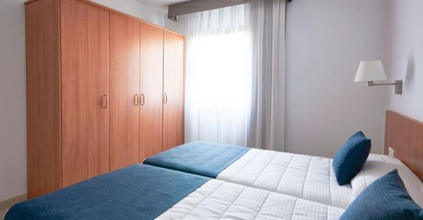 Apartamentos Caliu Beatrix 2000