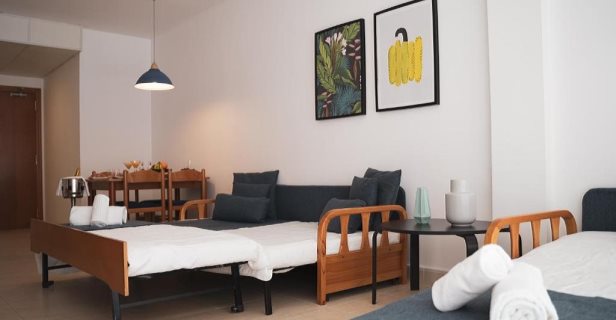 Apartamentos Caliu Beatrix 2000