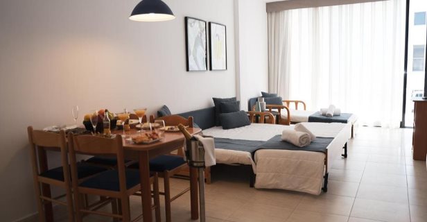 Apartamentos Caliu Beatrix 2000
