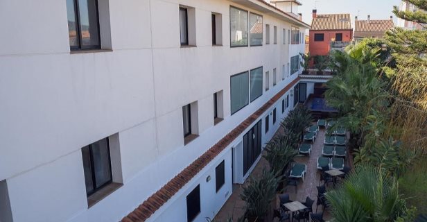 Apartamentos Caliu Beatrix 2000