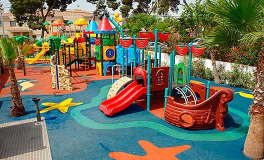 Apartamentos Camping La Marina Resort