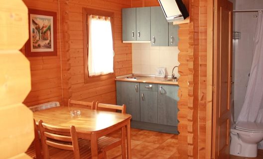Apartamentos Camping Valle De Tena
