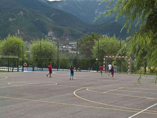Apartamentos Camping Valle De Tena