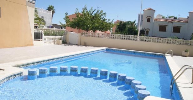 Apartamentos Canaret