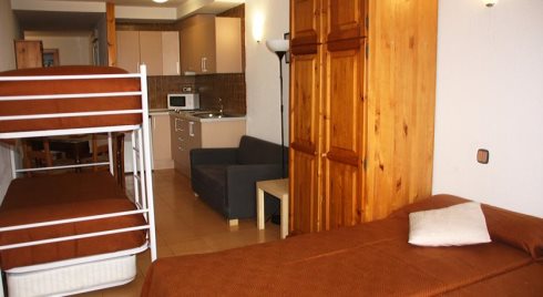 Apartamentos Candanchú 3000